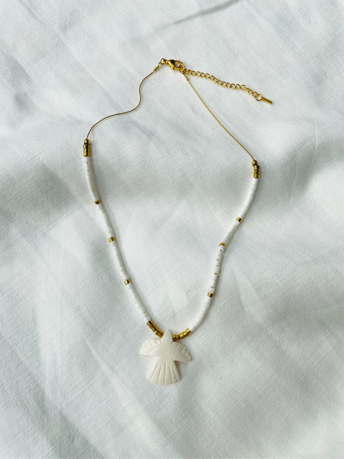Collier blanc avec pendentif oiseau - PALOMA