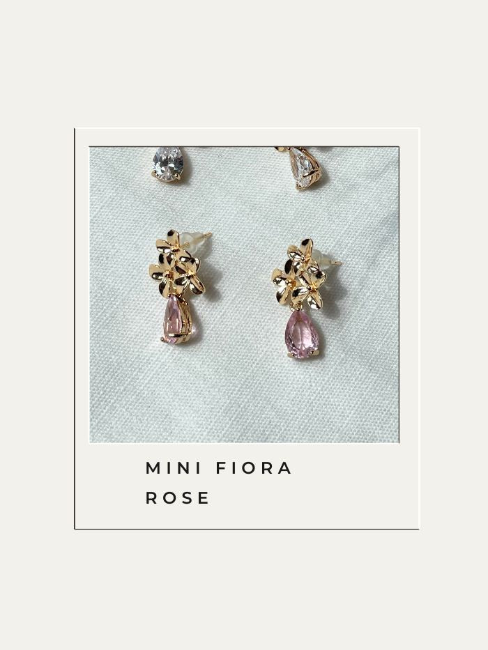 Boucles d'oreilles fleurs dorées - MINI FIORA - Perle strass